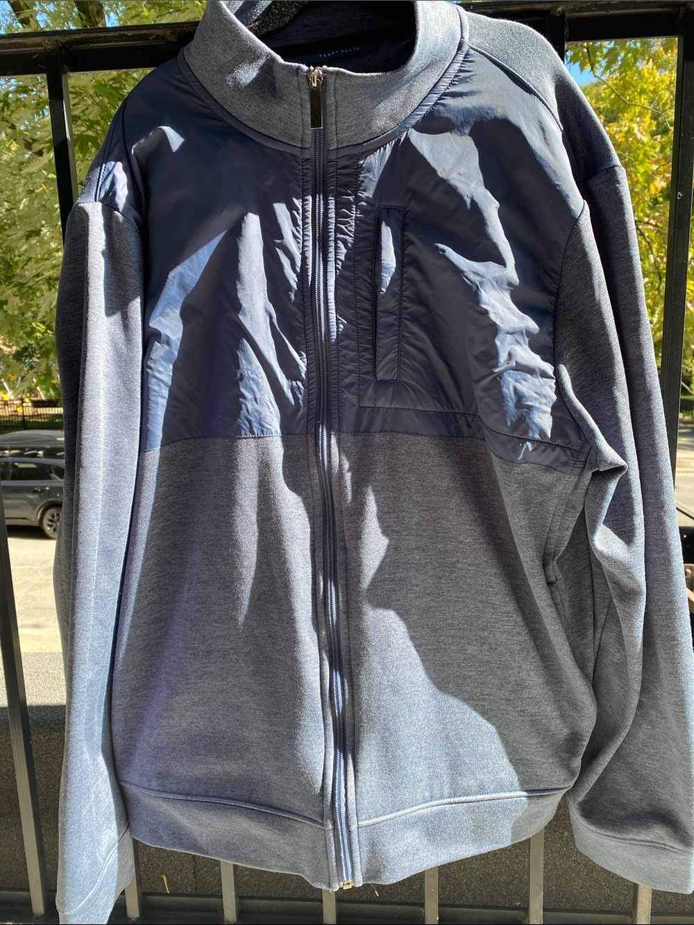 Perry Ellis Men's Two-Tone Navy/Gray Lightweight Zip Jacket
